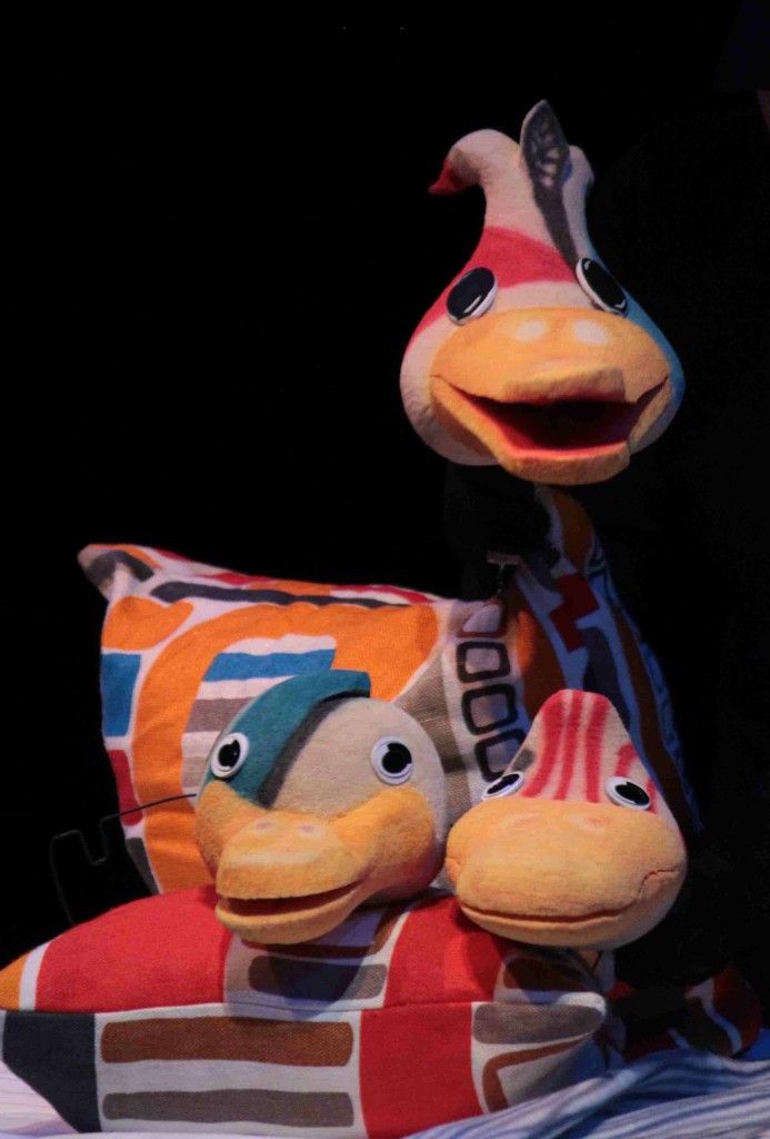 Teatro Arbolé - Pato feo