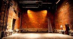 CURS DE PRODUCCIÓ I GESTIÓ D'ARTS ESCÈNIQUES PER A CREADORS (2a edició)